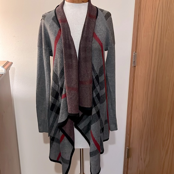 Staccato Sweaters - Staccato Plaid Layered Cardigan